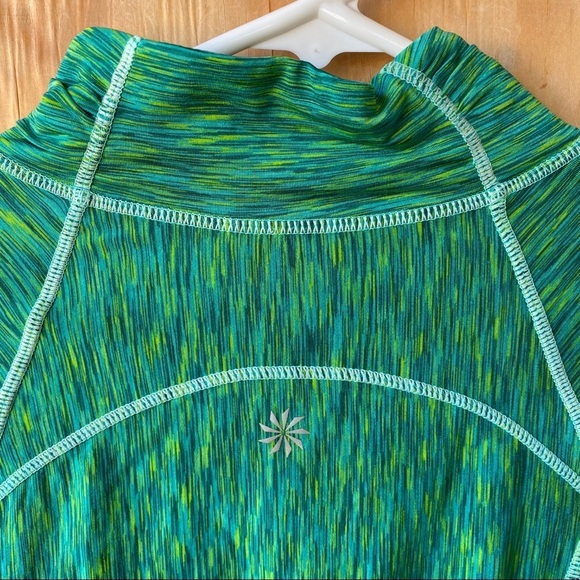 Athleta Pop Space Dye Reflective Long Sleeve Half Zip Pullover Top - Picture 4 of 11